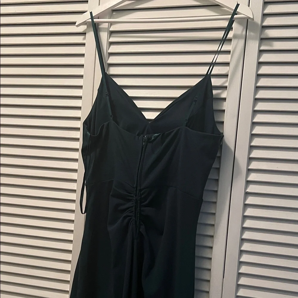 #101**Elegant (Large ) Hunter Green Spaghetti Strap Dress - Picture 3 of 12